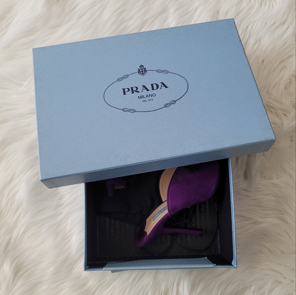NEW Prada Purple Suede Heels with Bow Sz 6 - Picture 11 of 12
